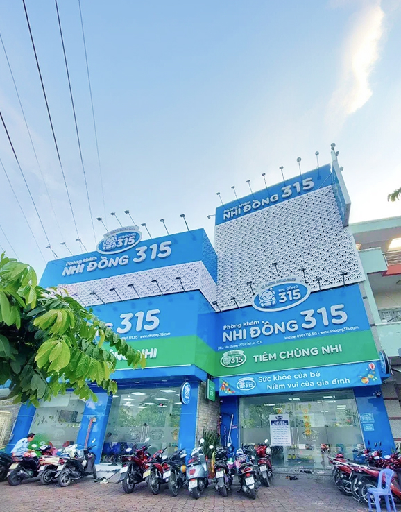 Phòng khám đầu tiên